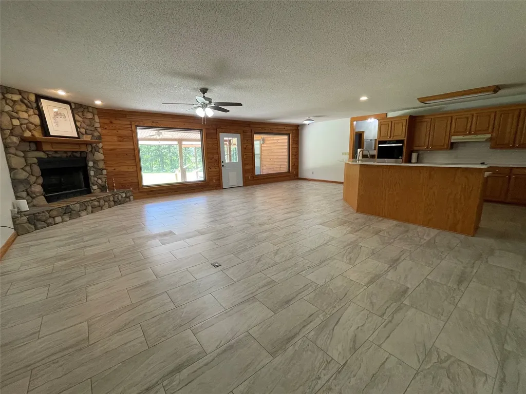 184 Hall Road Stonewall LA 71078