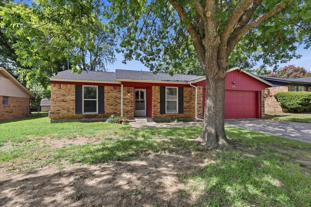 5670 Philadelphia Court Watauga TX 76148