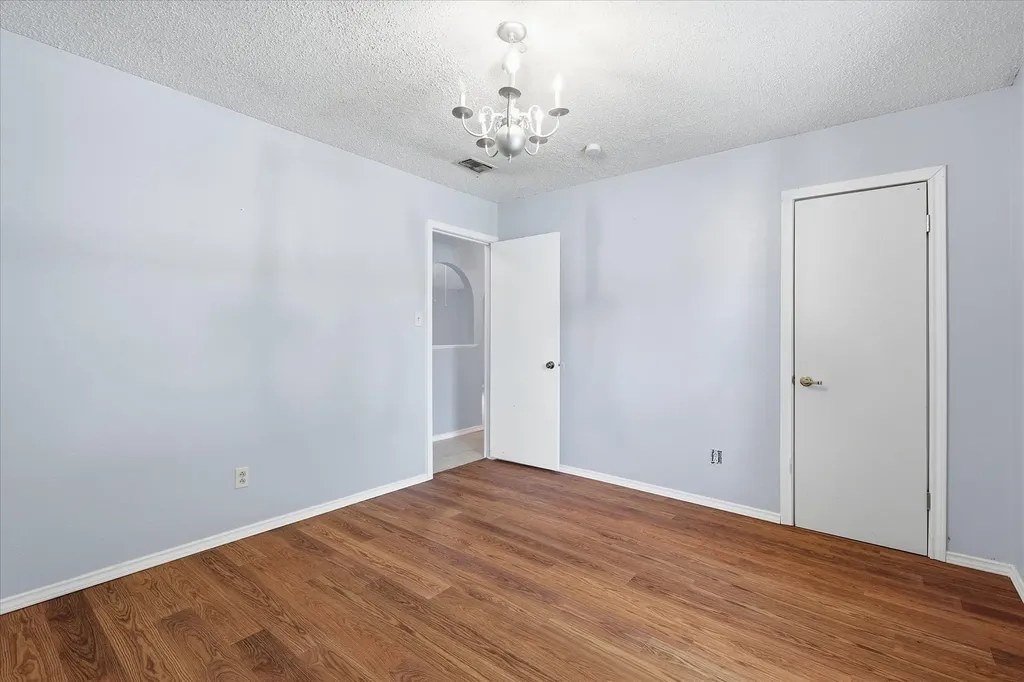 5670 Philadelphia Court Watauga TX 76148