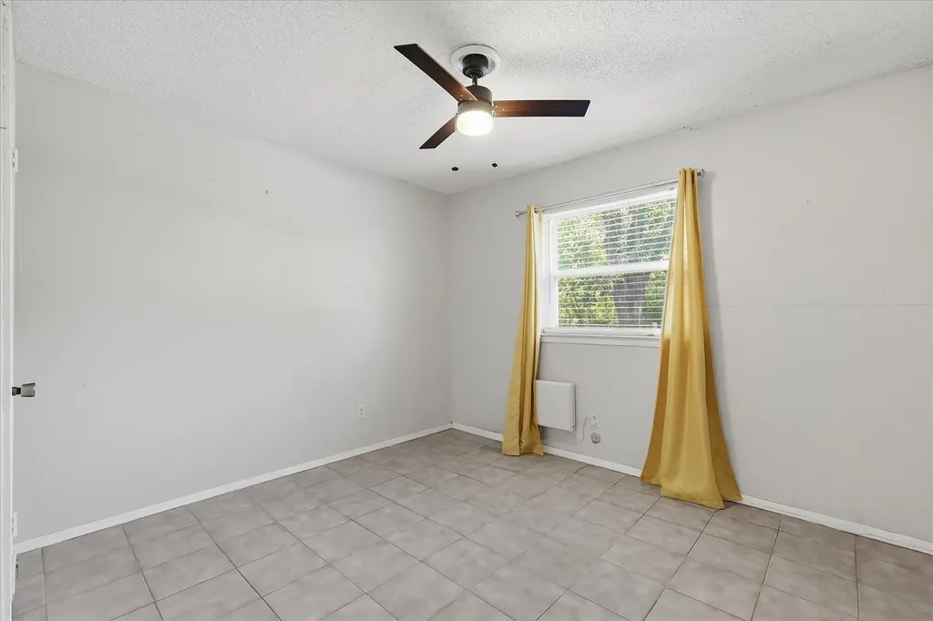 5670 Philadelphia Court Watauga TX 76148