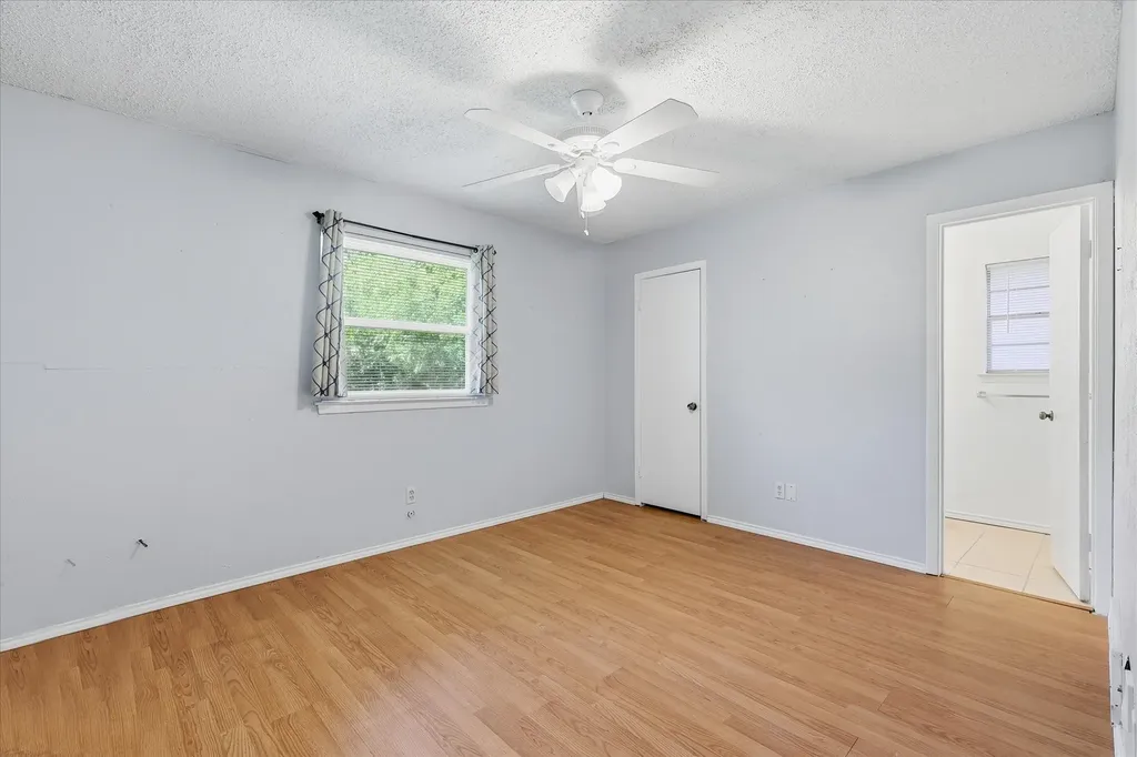 5670 Philadelphia Court Watauga TX 76148