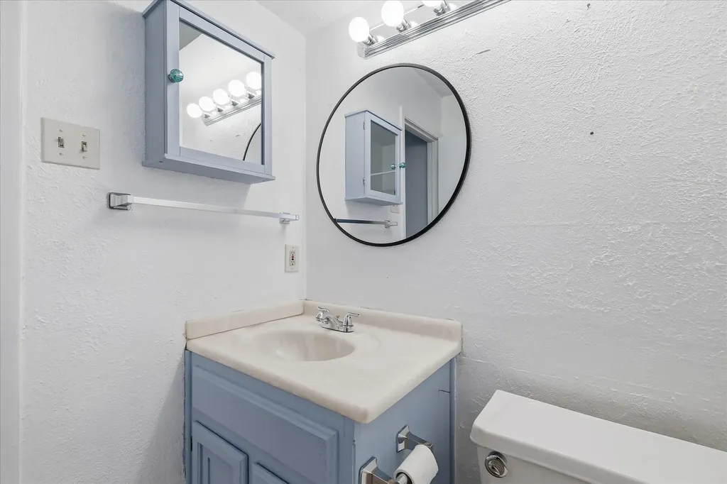 5670 Philadelphia Court Watauga TX 76148