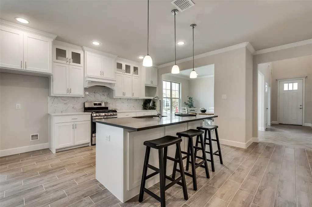 373 Braves Way Lavon TX 75166