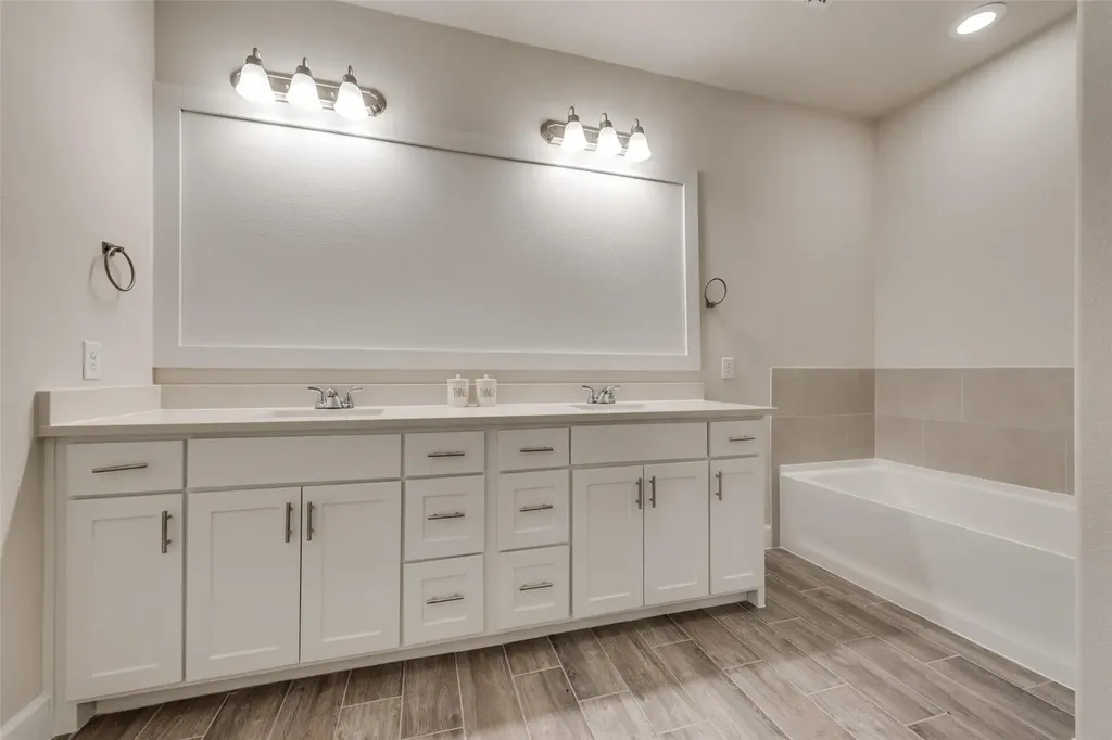 373 Braves Way Lavon TX 75166