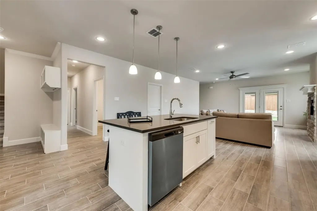 373 Braves Way Lavon TX 75166