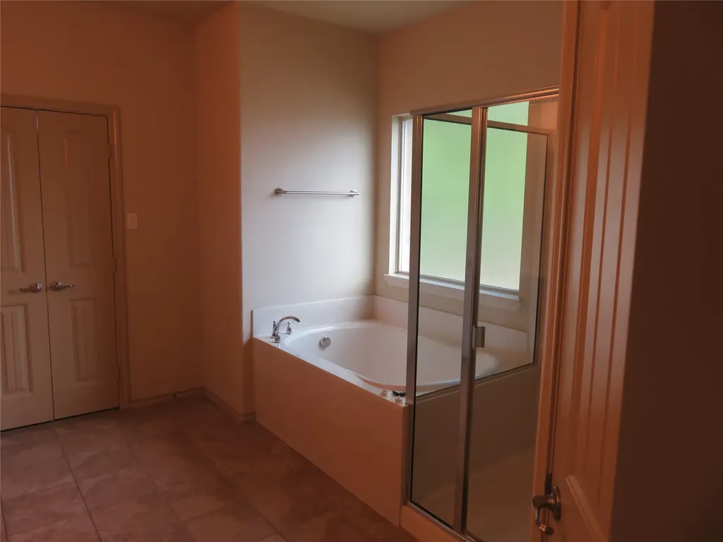 1122 Walter Stephenson Road Midlothian TX 76065