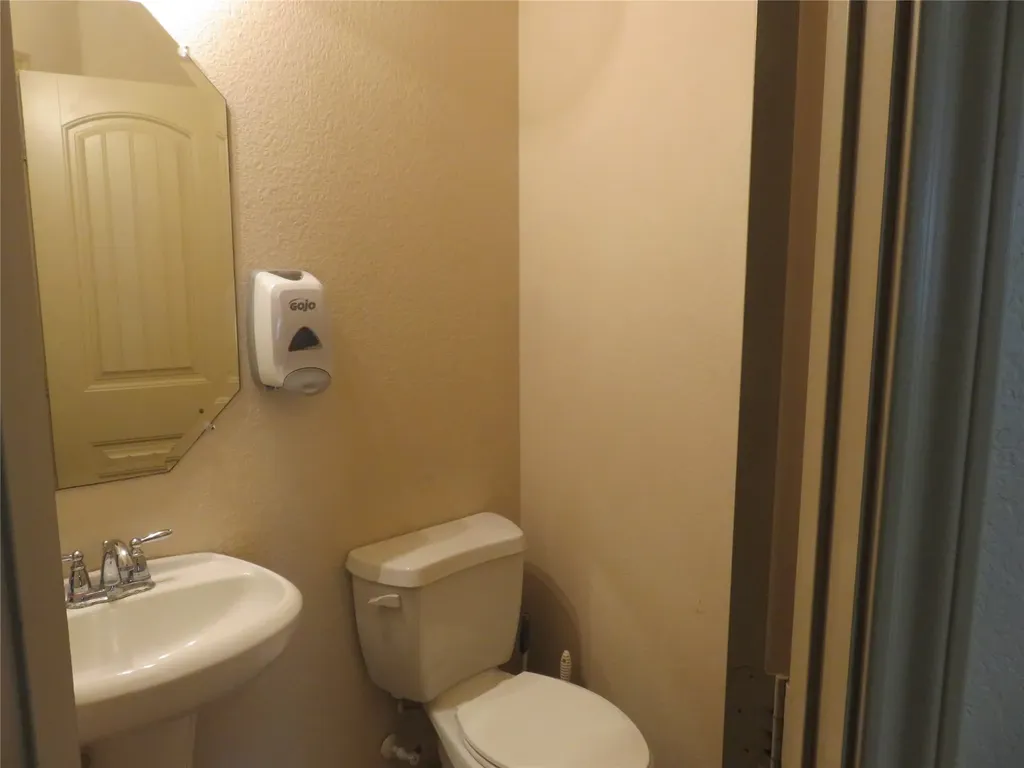 1122 Walter Stephenson Road Midlothian TX 76065