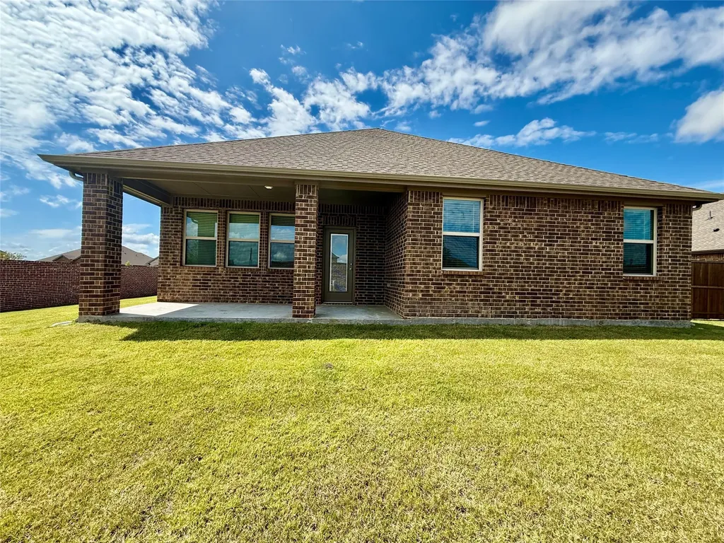 217 Beechwood Avenue Fate TX 75189