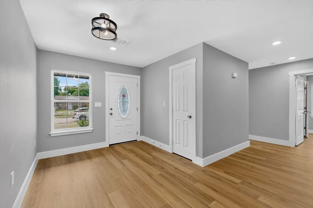 2713 Judy Drive Mesquite TX 75149