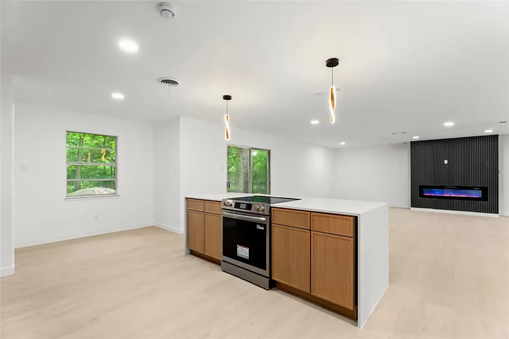 110 Hackberry Street Lancaster TX 75146