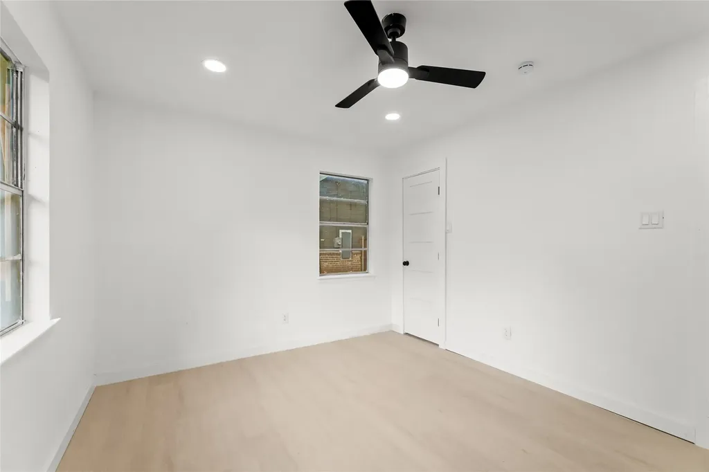 110 Hackberry Street Lancaster TX 75146