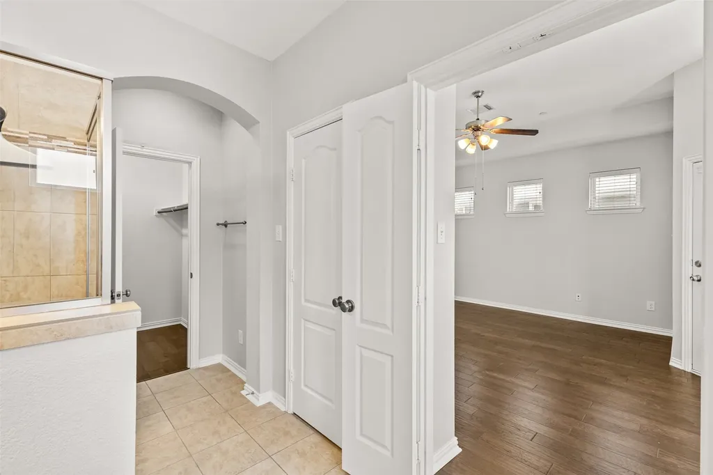 2326 Stutz Drive Dallas TX 75235