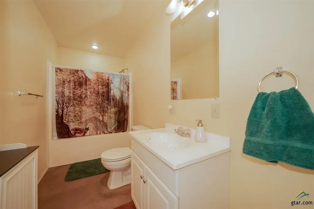 258 Private Road 7422 Hawkins TX 75765