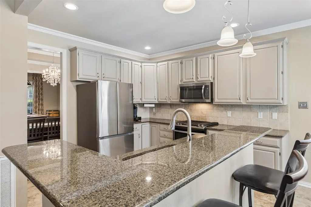 2416 Bonham Trail Grapevine TX 76051