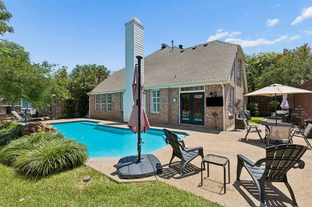 2416 Bonham Trail Grapevine TX 76051