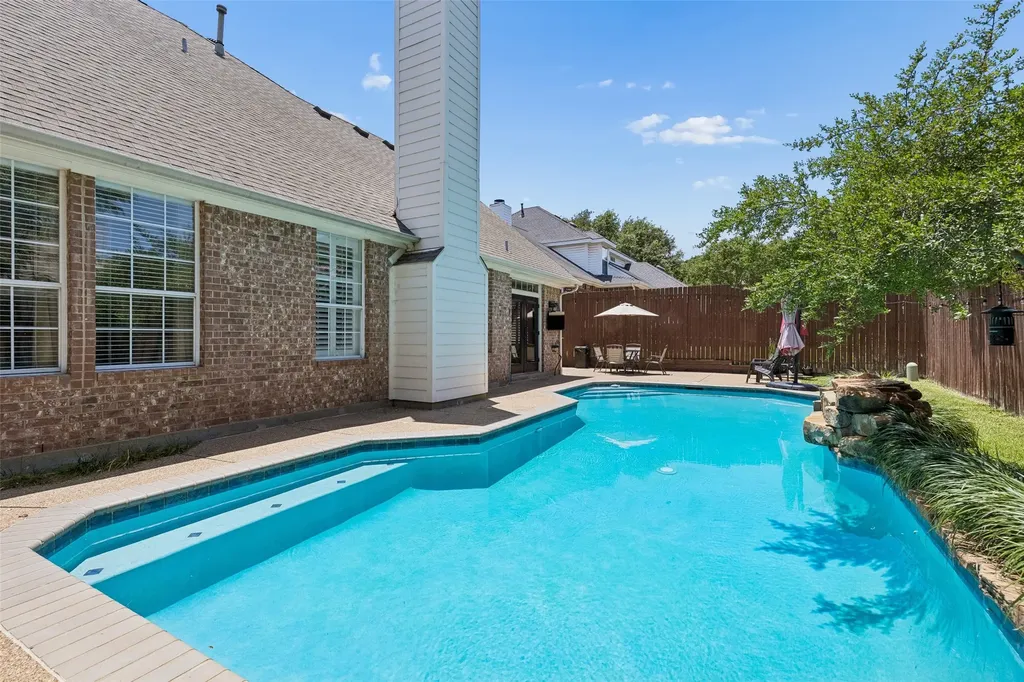 2416 Bonham Trail Grapevine TX 76051