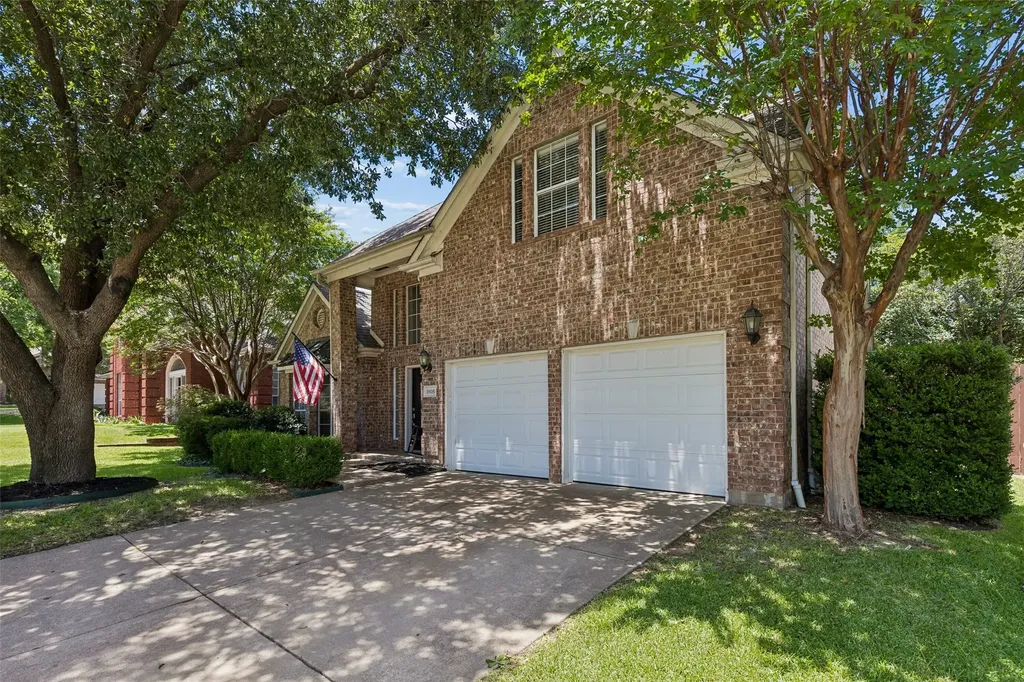 2416 Bonham Trail Grapevine TX 76051