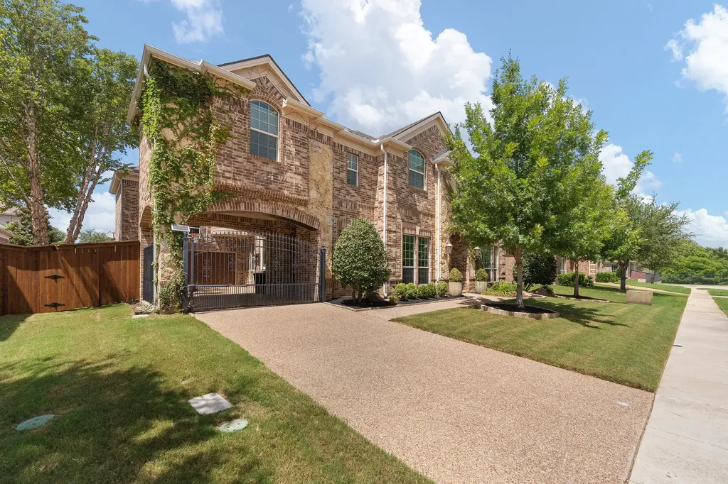 1525 Wagonwheel Trail Keller TX 76248