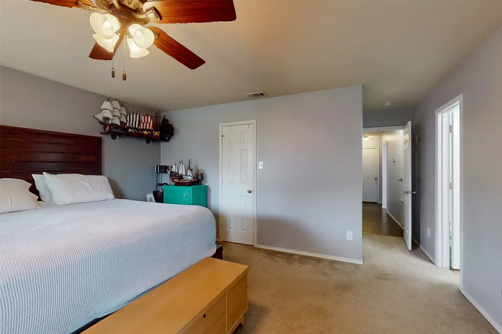 7016 Derbyshire Drive Fort Worth TX 76137
