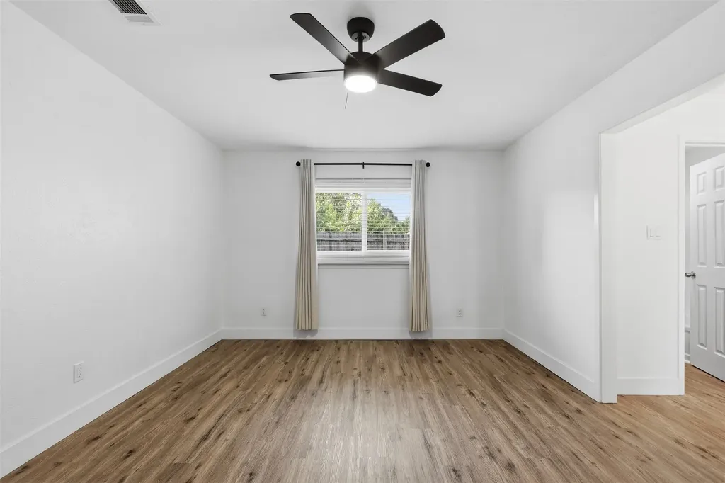 4349 Altamesa Boulevard Fort Worth TX 76133