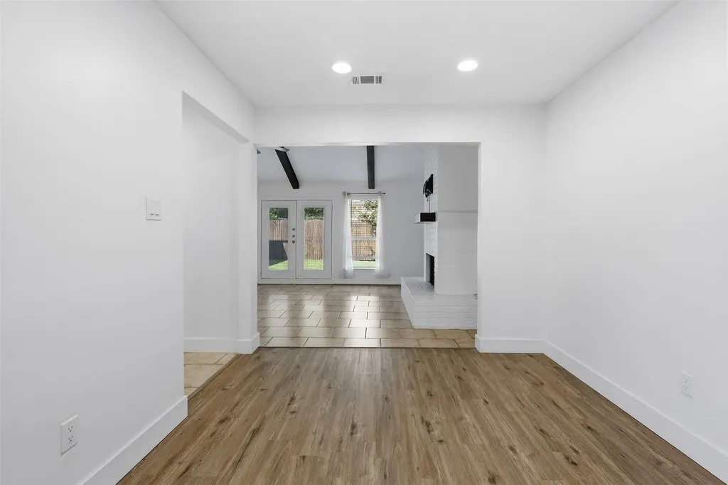 4349 Altamesa Boulevard Fort Worth TX 76133