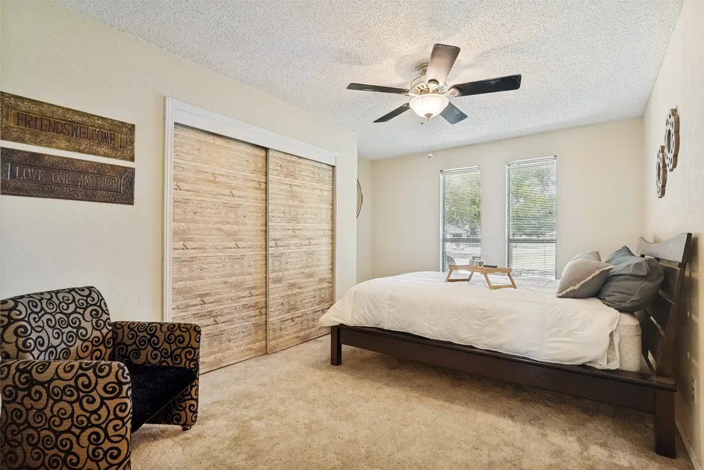 4200 Bar Harbor Court Granbury TX 76049