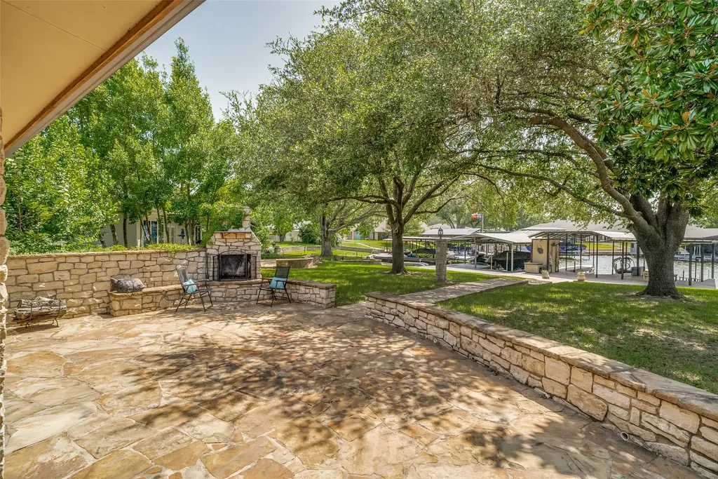 4200 Bar Harbor Court Granbury TX 76049