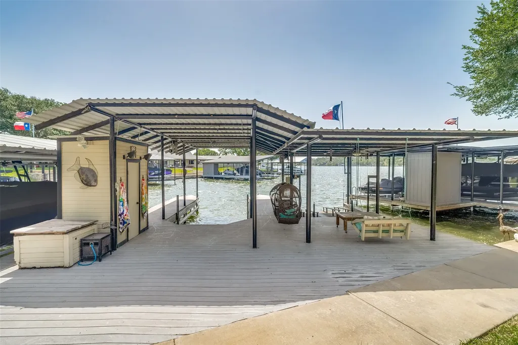 4200 Bar Harbor Court Granbury TX 76049