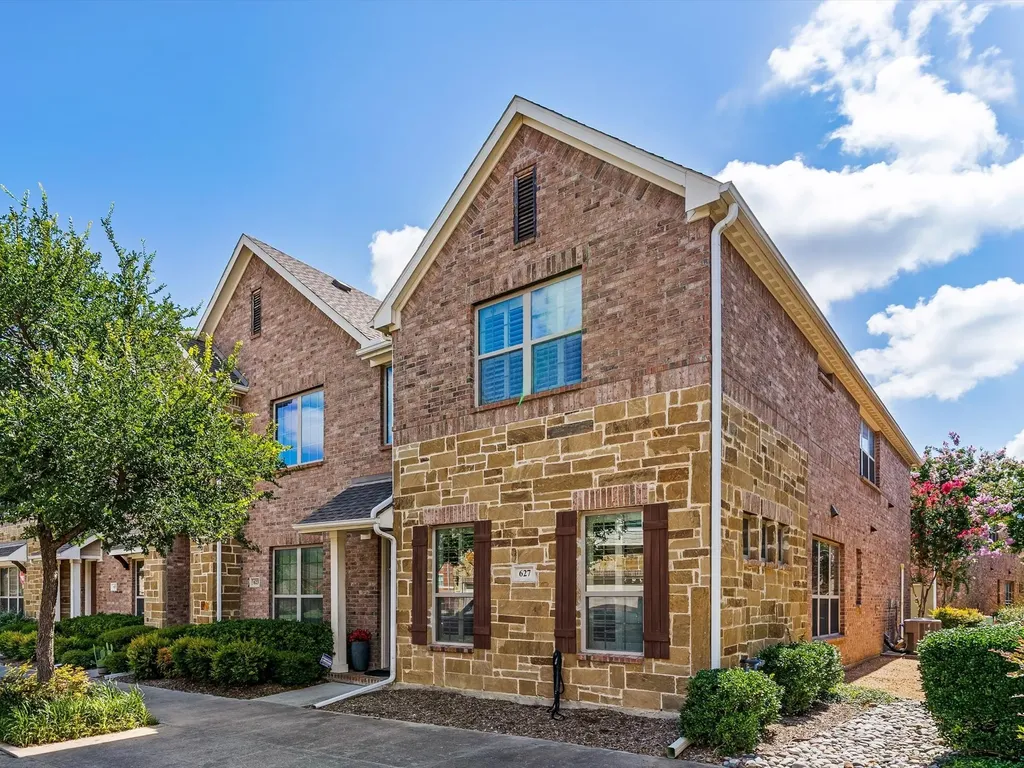 627 Alexandra Avenue Richardson TX 75081