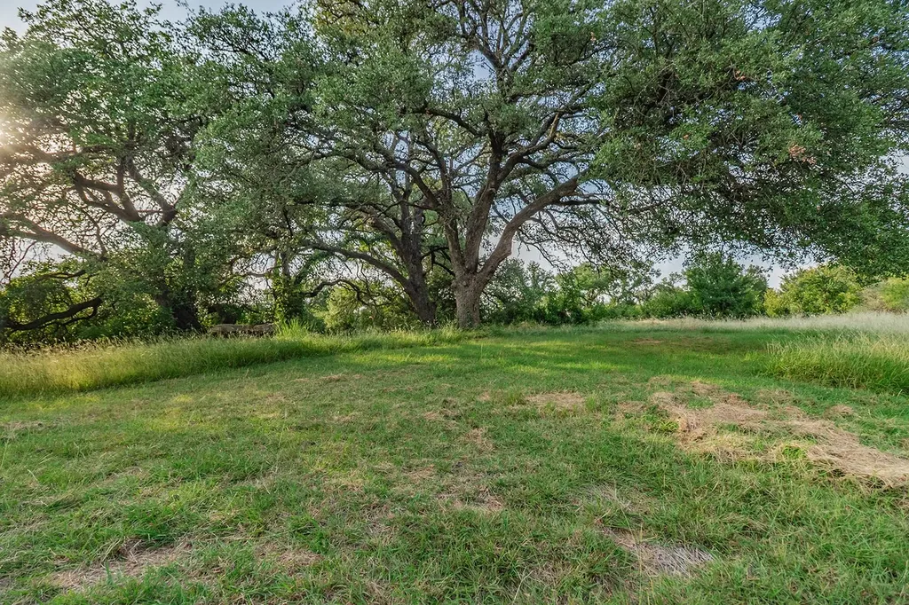 28 Cr 458 Brady TX 76825