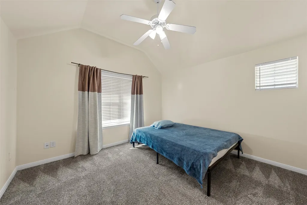 2513 S 2nd Street Waco TX 76706