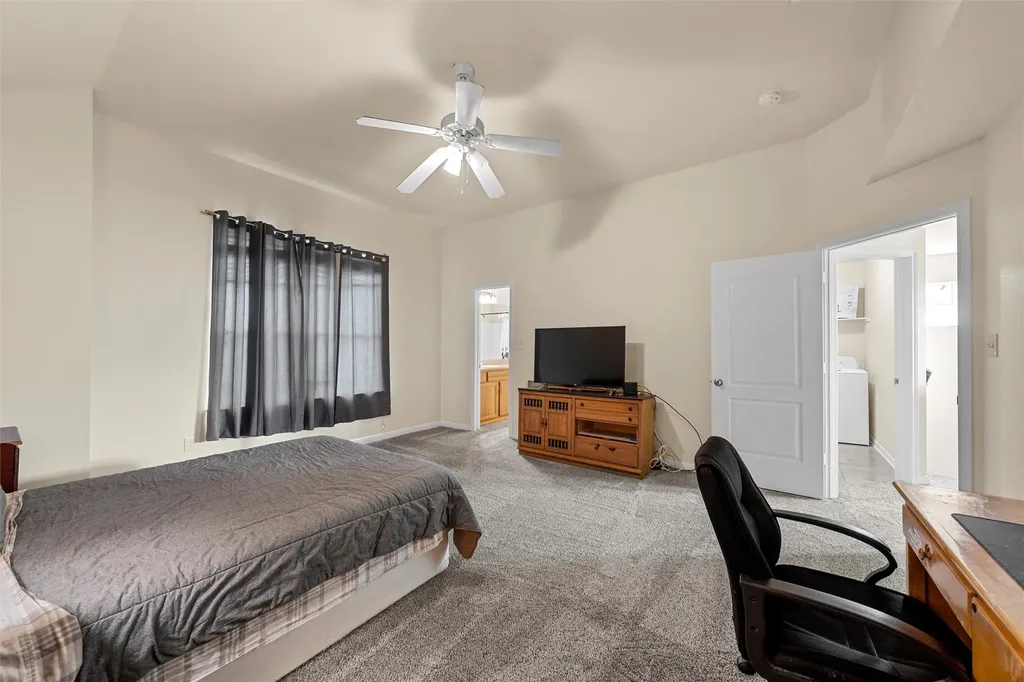 2513 S 2nd Street Waco TX 76706