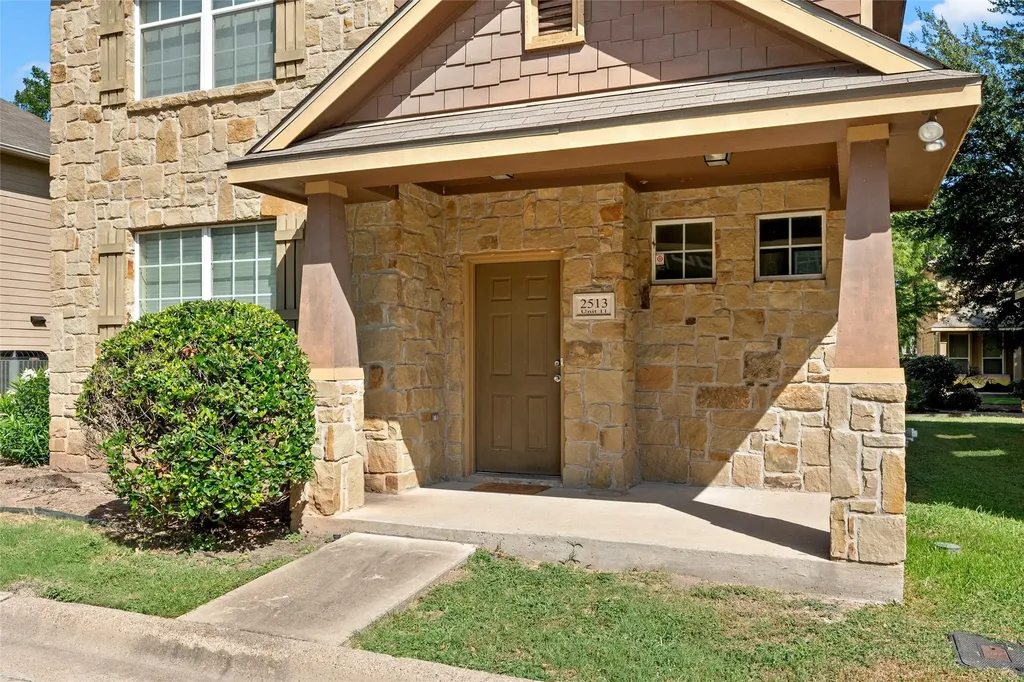 2513 S 2nd Street Waco TX 76706