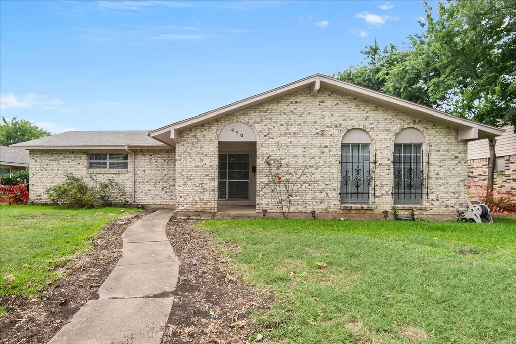 410 Charlotte Street Duncanville TX 75137