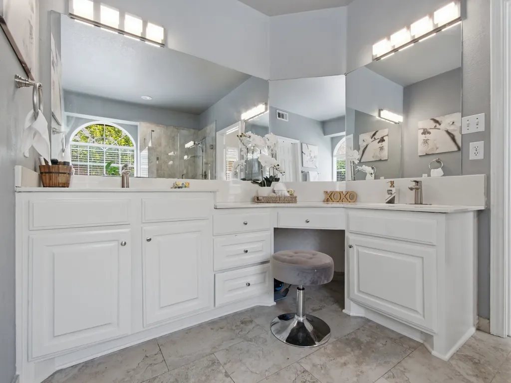 5707 Manchester Drive Richardson TX 75082