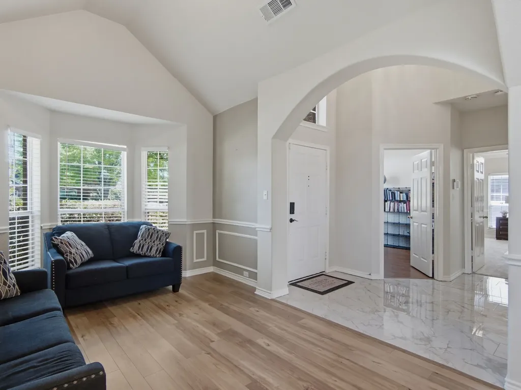 5707 Manchester Drive Richardson TX 75082