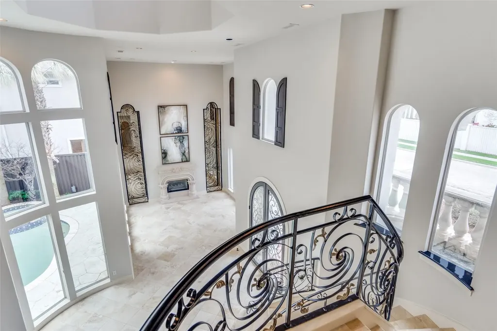 5008 Bellaire Drive Plano TX 75093