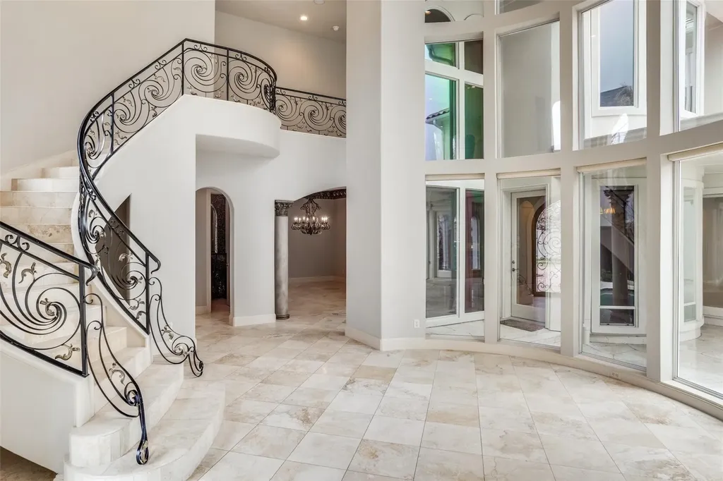 5008 Bellaire Drive Plano TX 75093