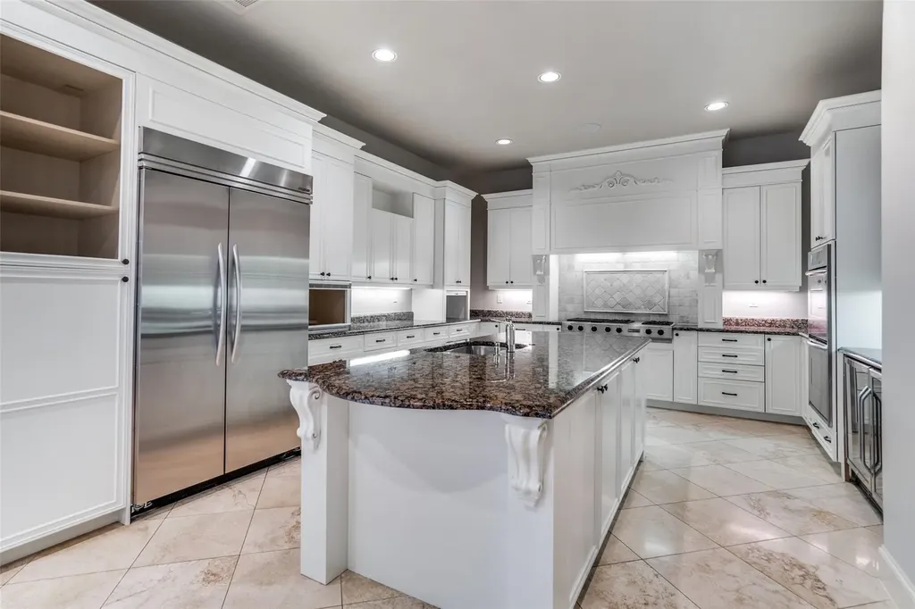 5008 Bellaire Drive Plano TX 75093