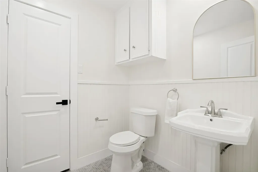 1901 Westshore Drive Garland TX 75043