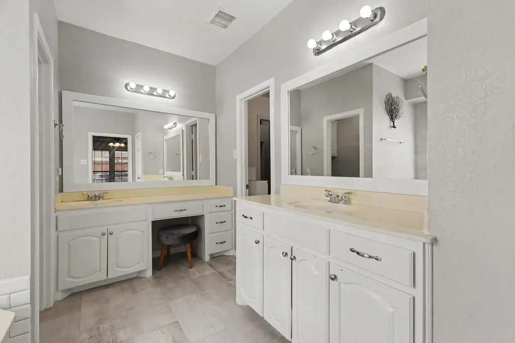 8006 Killarney Lane Rowlett TX 75089