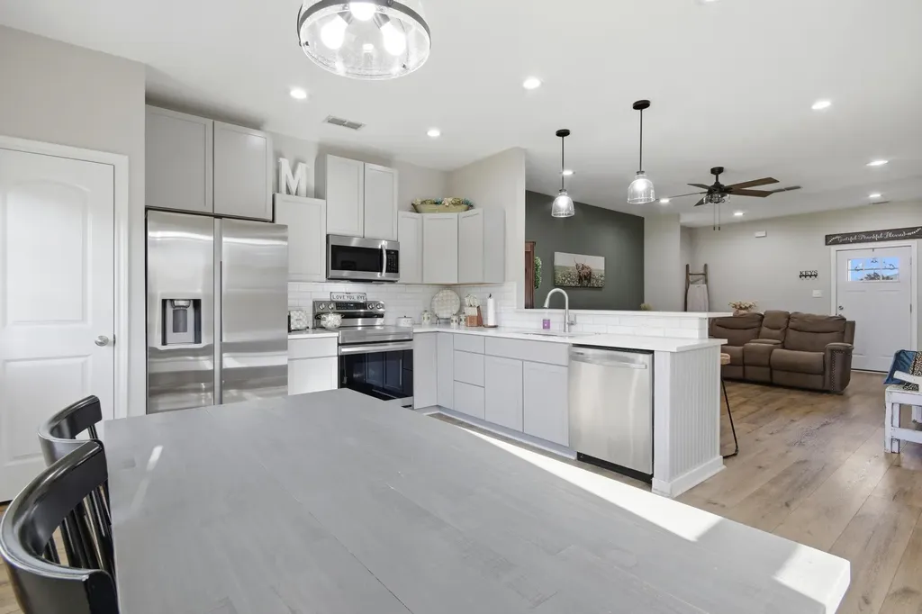 109 Shallow Water Court Clyde TX 79510