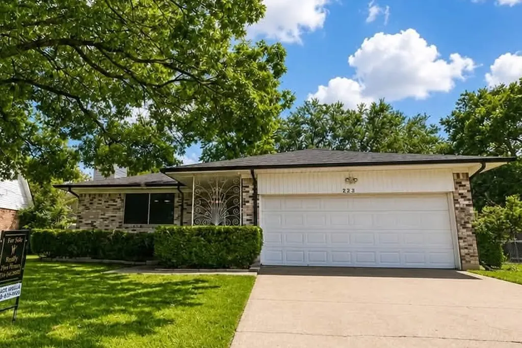 723 Walnut Street Duncanville TX 75116