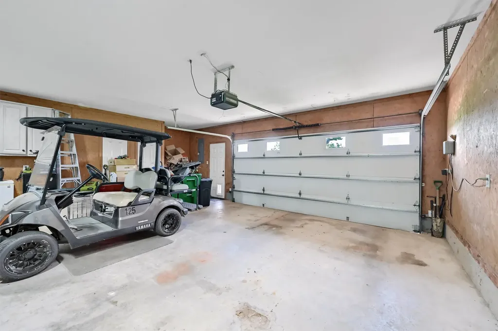 117 Kiowa Drive S Lake Kiowa TX 76240