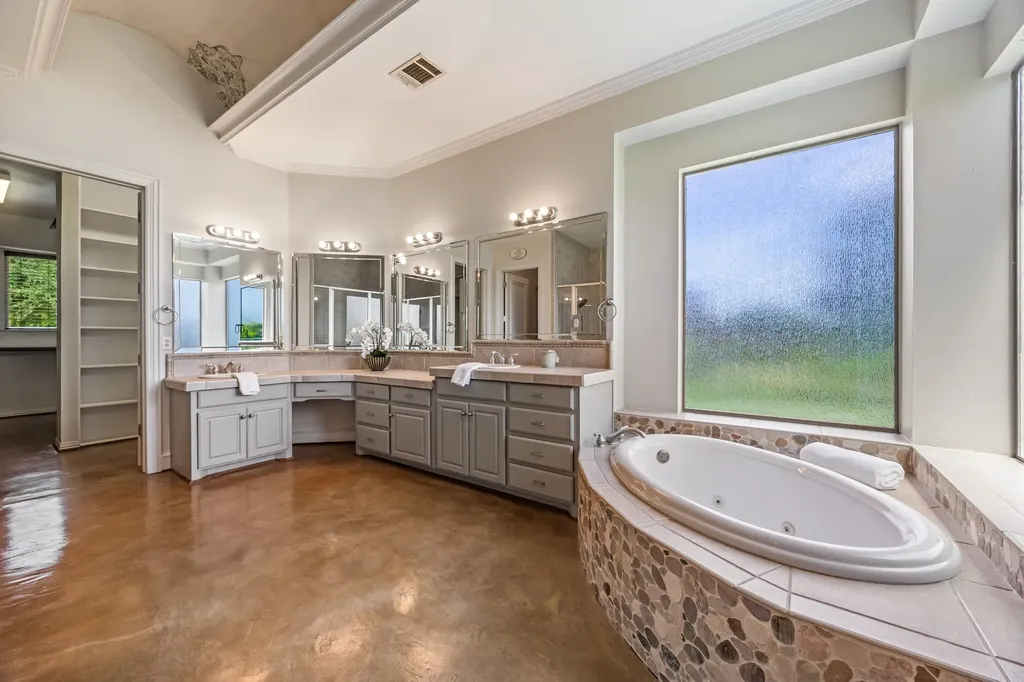 2108 Kyle Circle Heath TX 75032