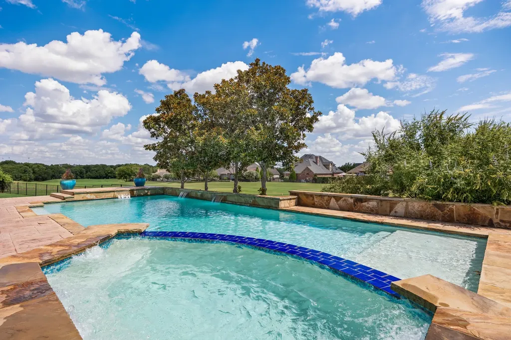 2108 Kyle Circle Heath TX 75032
