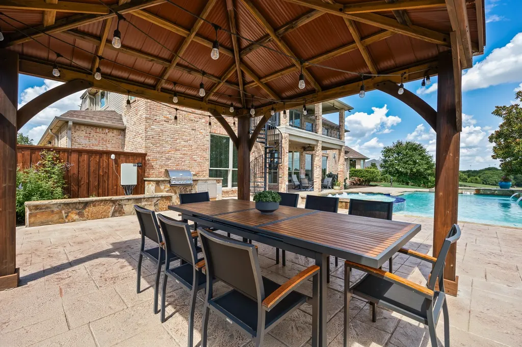 2108 Kyle Circle Heath TX 75032
