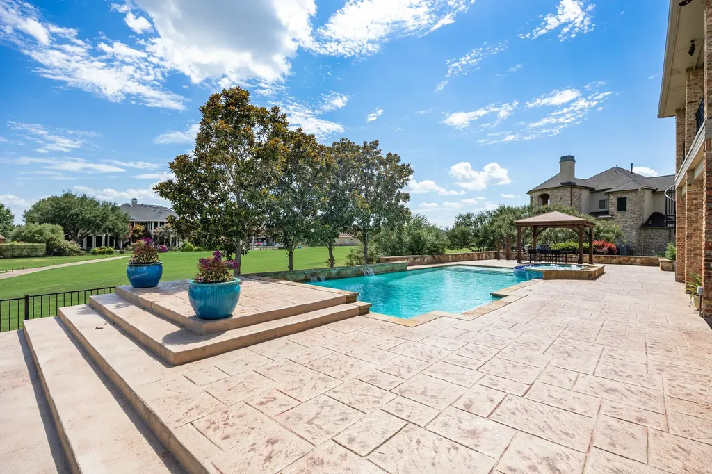 2108 Kyle Circle Heath TX 75032
