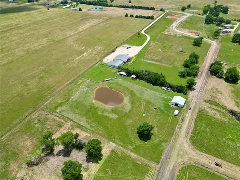9262 Farm Road 79 Sumner TX 75486