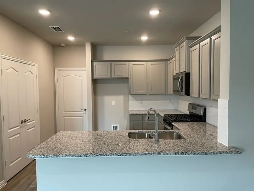 3714 Malibu Drive Sherman TX 75090